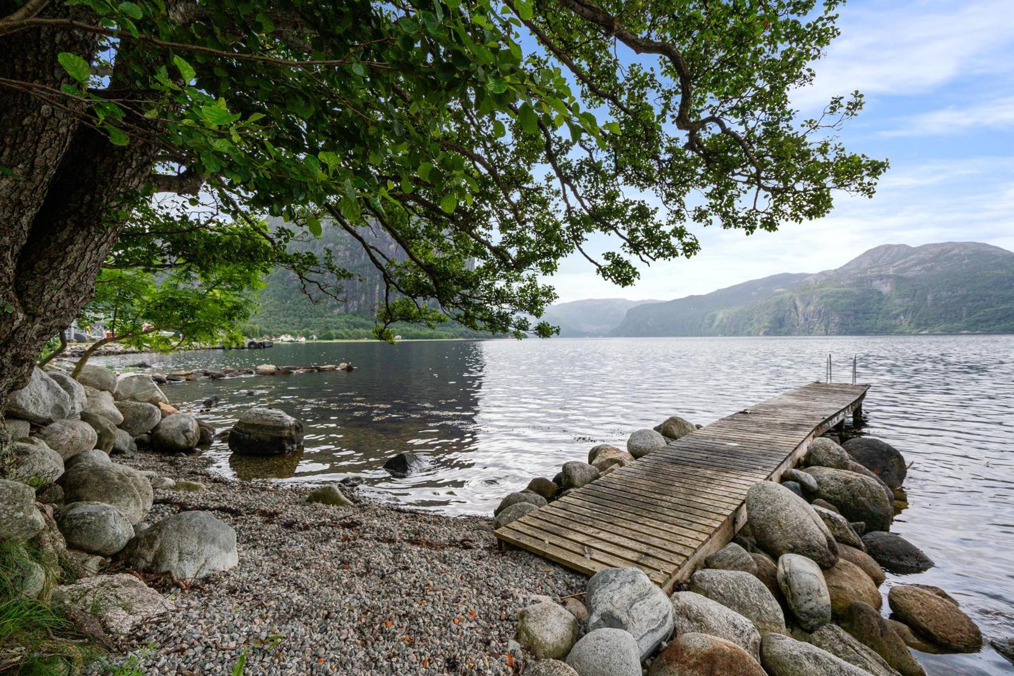 Beautiful Beach Line Cabin With Sauna Near Pulpit Rock Villa Forsand Exterior foto